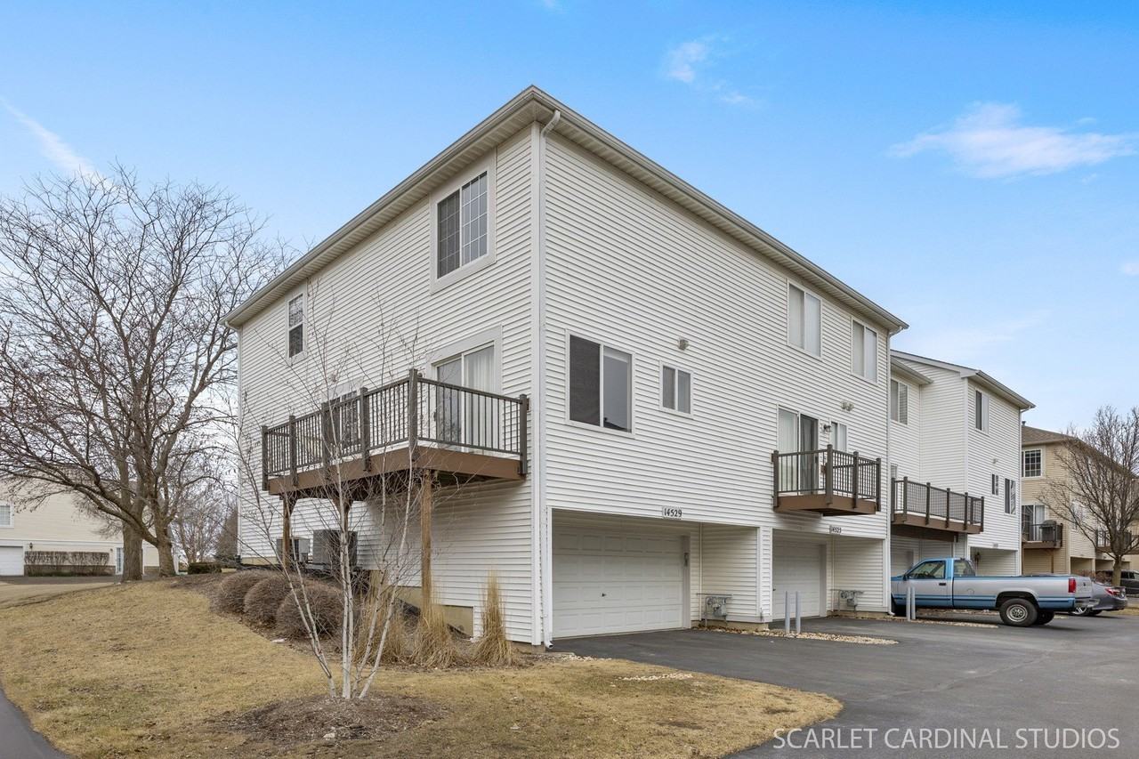 14529 Thomas Jefferson Dr - Photo 2 of 20