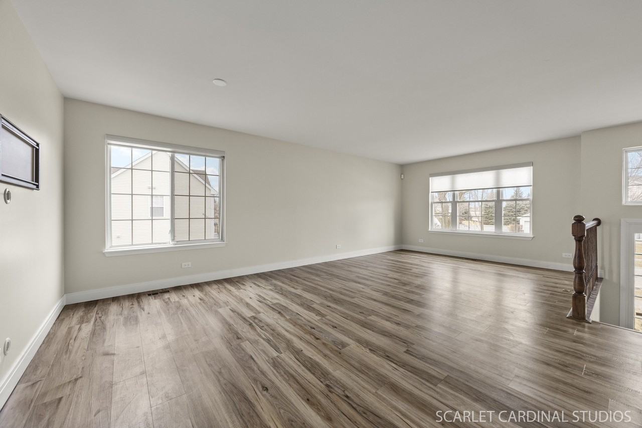 14529 Thomas Jefferson Dr - Photo 4 of 20