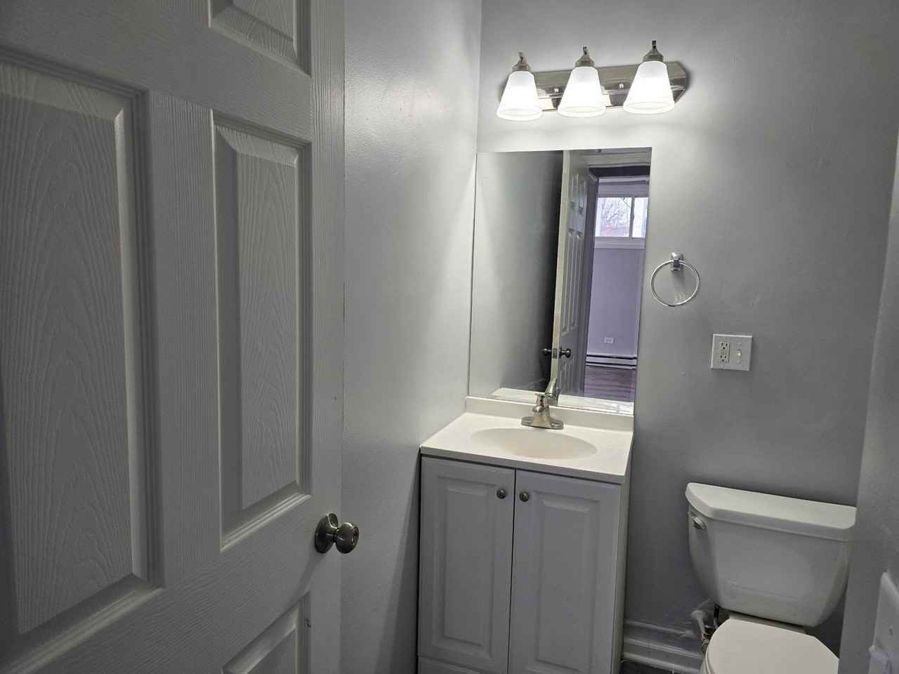 477 1/2 S Spring Rd #1 - Photo 4 of 6