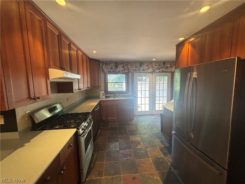 16522 Clifton Blvd - Photo 6 of 25
