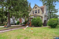 298 Carmita Ave #2ndFL - Photo 1 of 1