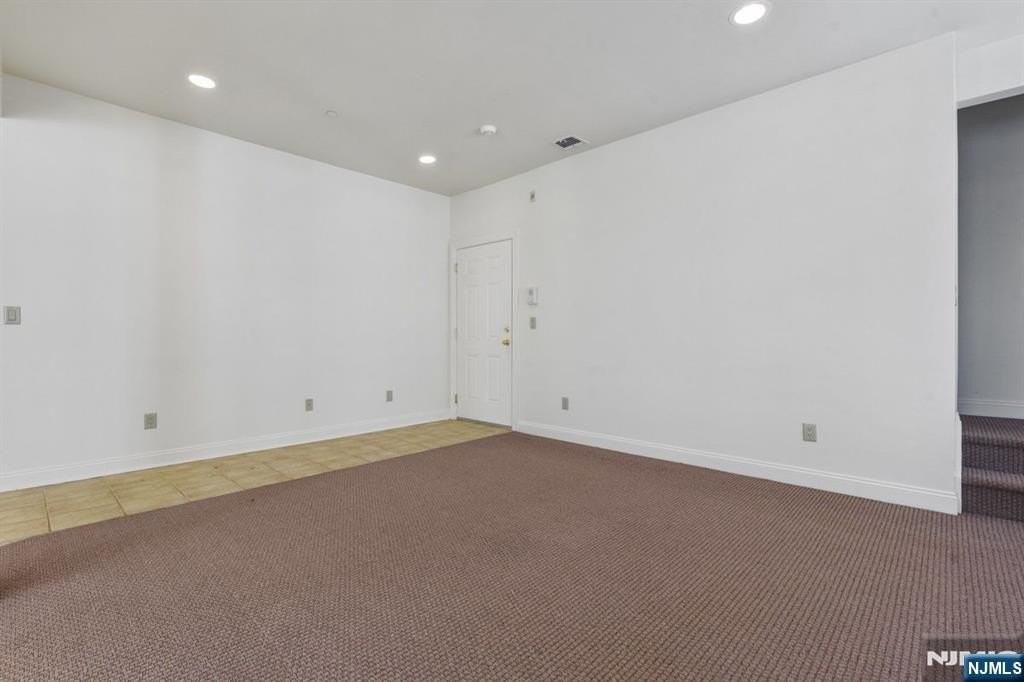 55 S Fullerton Ave #A - Photo 6 of 43