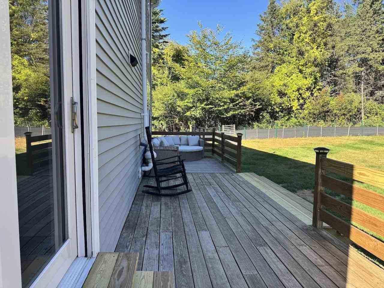 83 Foley Rd - Photo 3 of 36