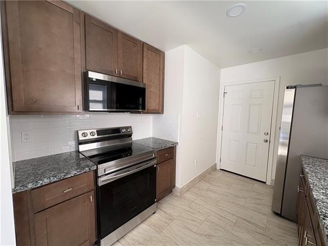 1910 Tusa Dr - Photo 4 of 10