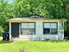 1412 Oakwood Dr - Photo 1 of 1