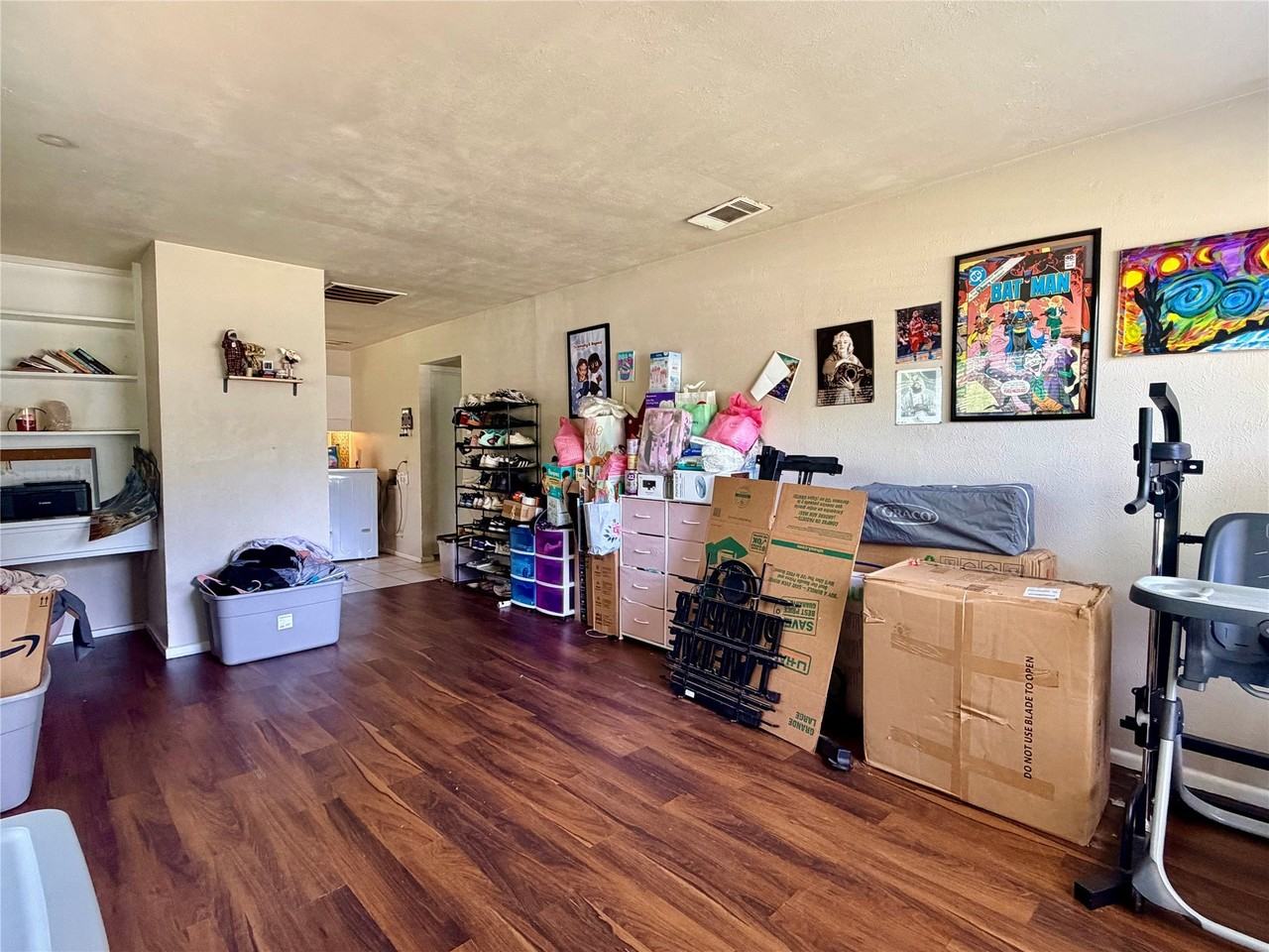 1412 Oakwood Dr - Photo 3 of 10