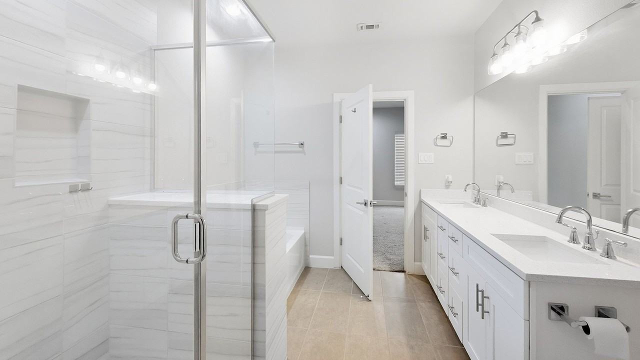 5713 Woodlands Dr - Photo 7 of 15