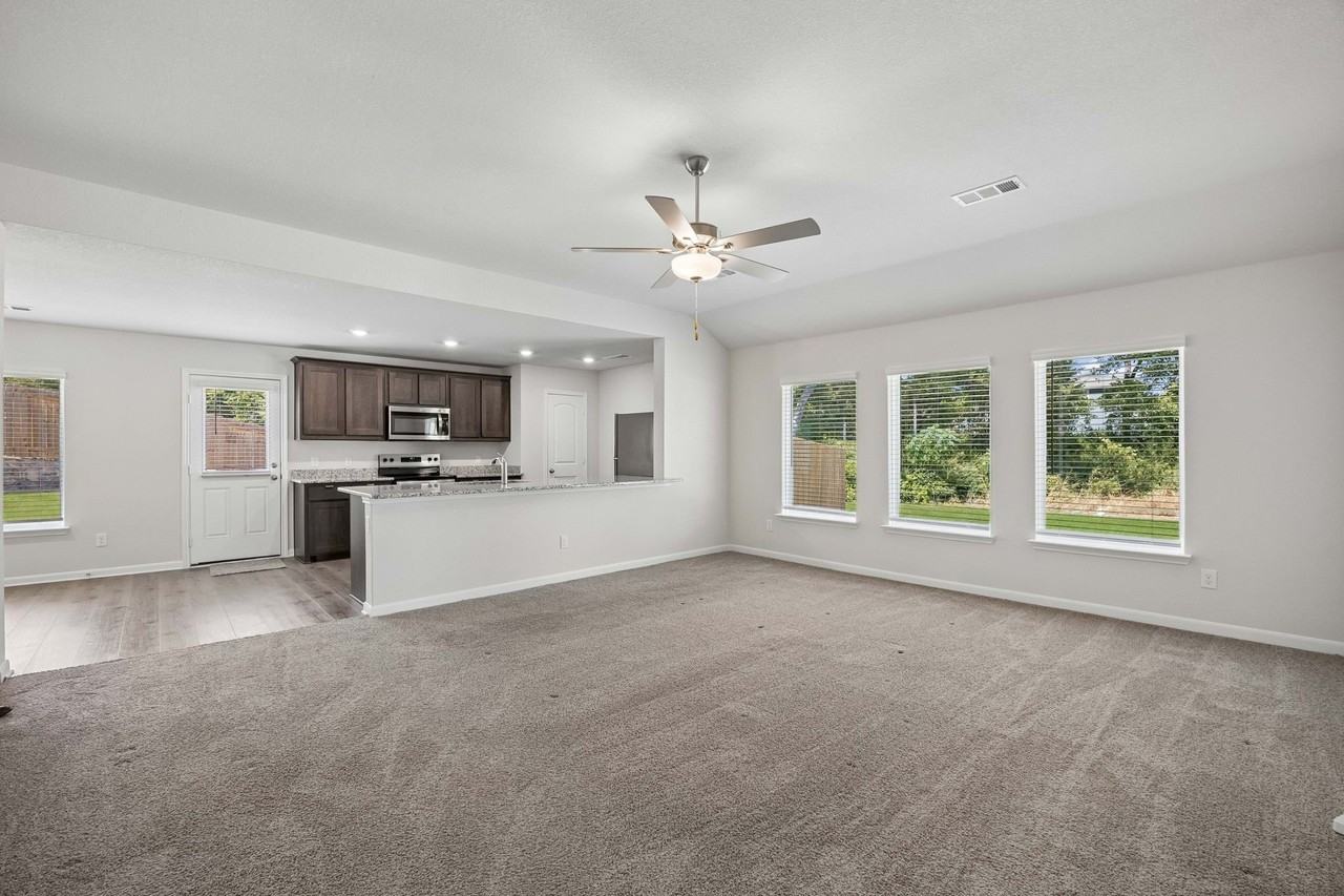 6307 Rain Lily Dr - Photo 5 of 26
