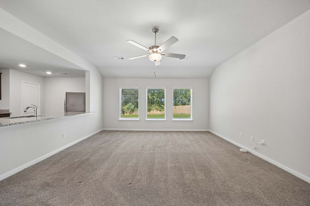 6307 Rain Lily Dr - Photo 6 of 26
