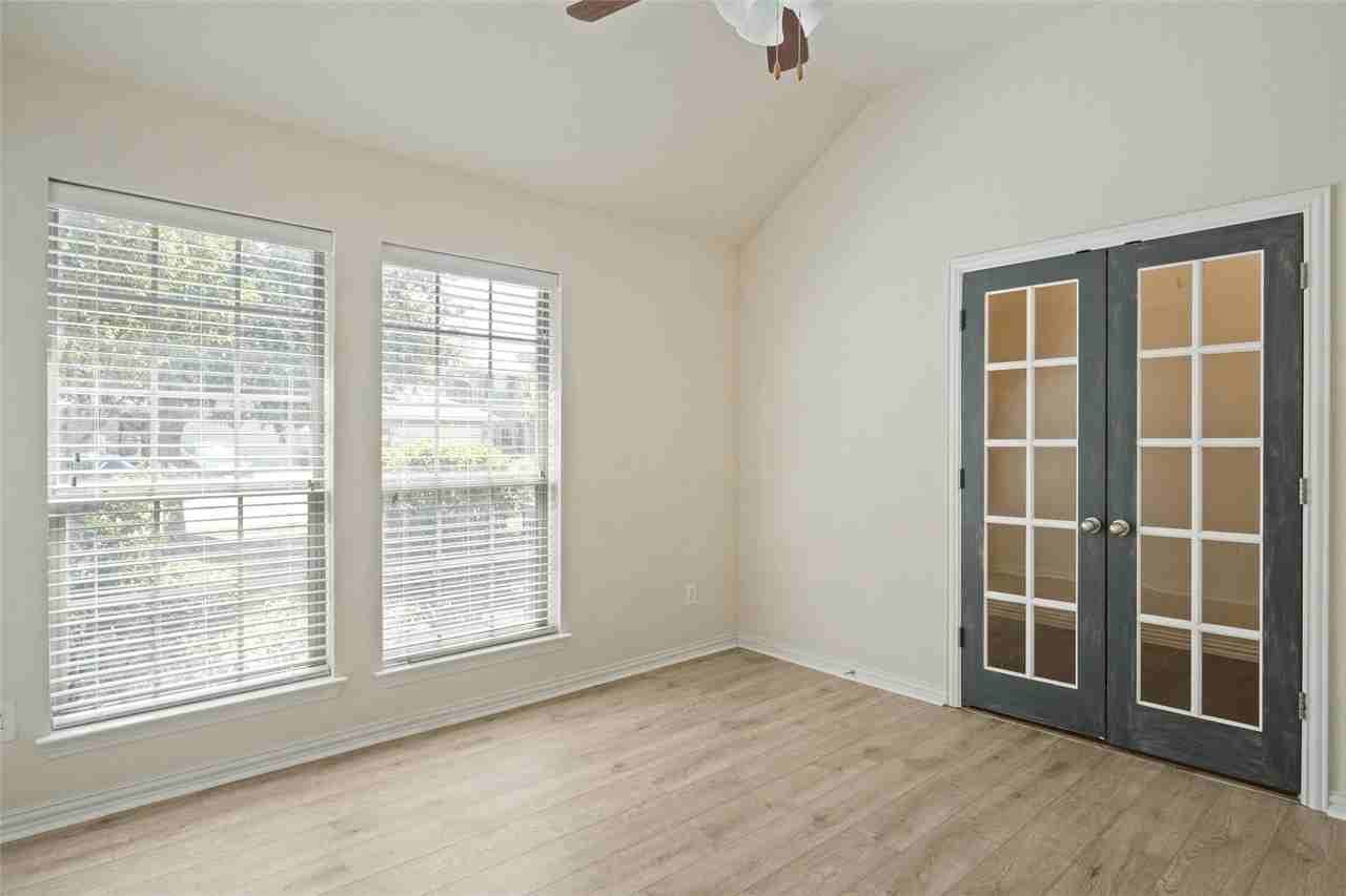 11817 Cape Cod Springs Dr - Photo 6 of 32