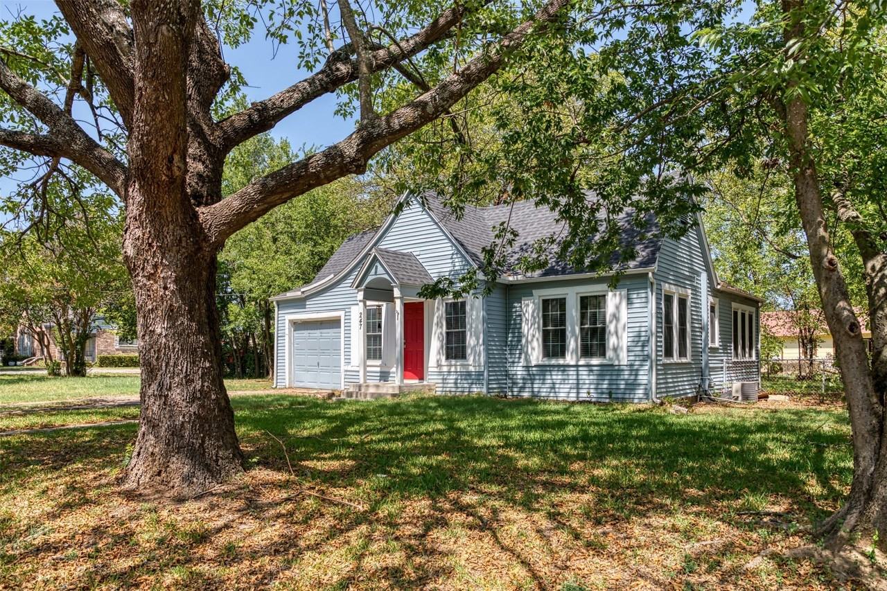 247 E North St - Photo 4 of 31