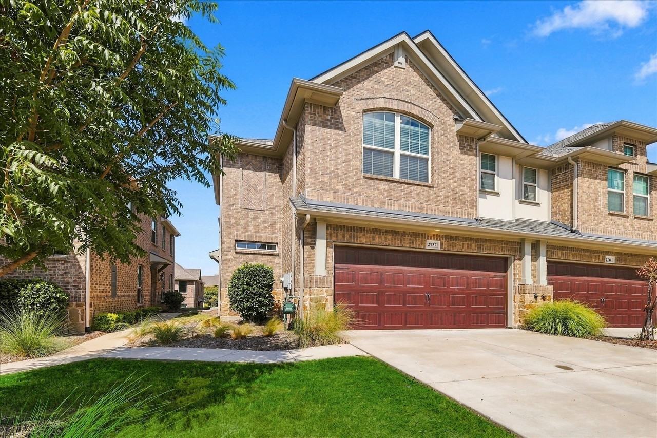 2737 Splendor Ln - Photo 2 of 39