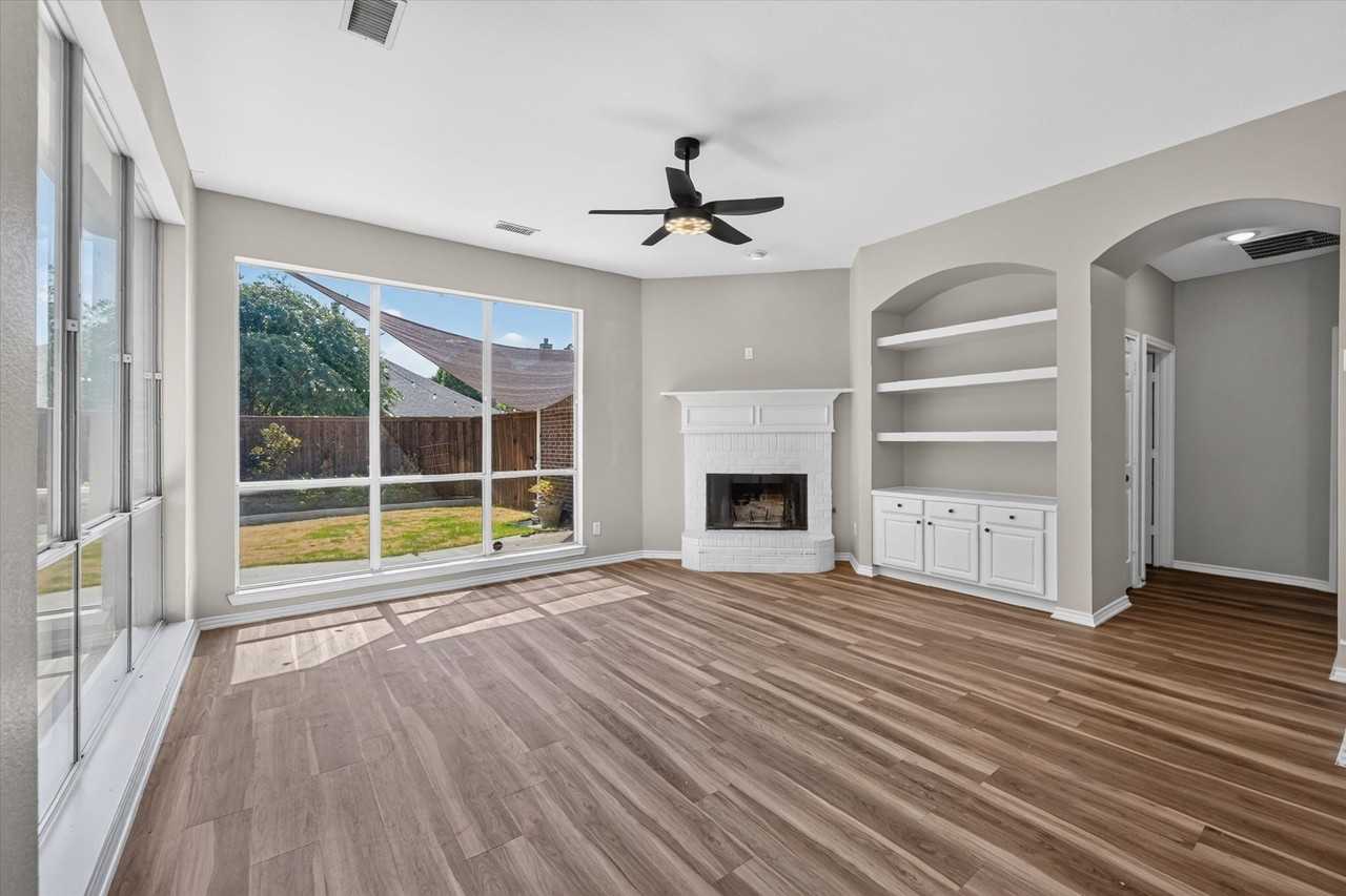 2503 Windgate Ln - Photo 3 of 19
