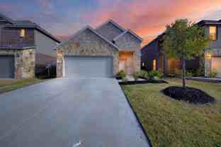 3920 Oak Creek Cir - Photo 1 of 1