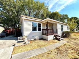 1415 Abelia St - Photo 1 of 1