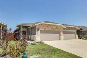 featured image of 657 Blackland Dr