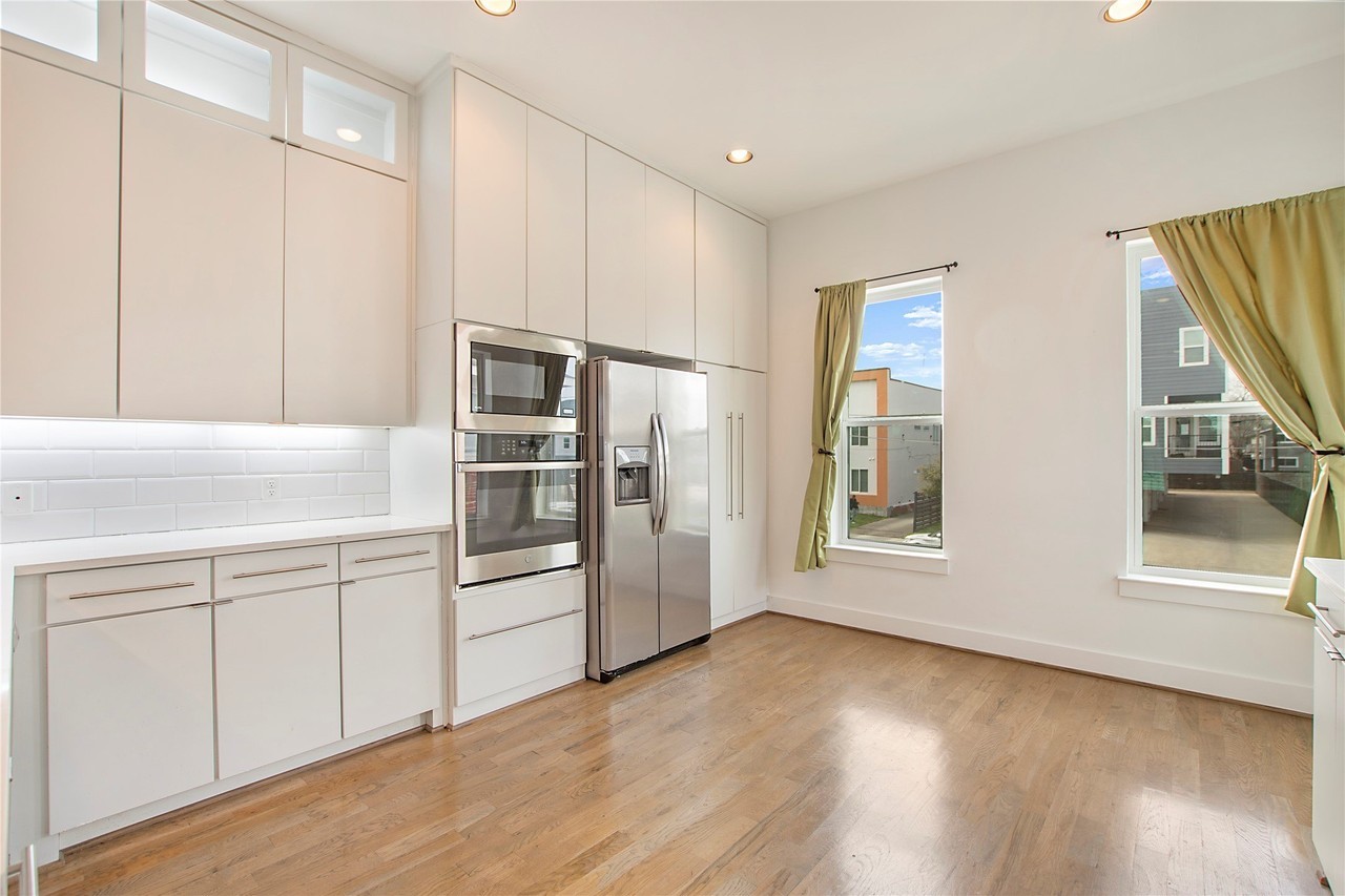 4634 Virginia Ave - Photo 4 of 36
