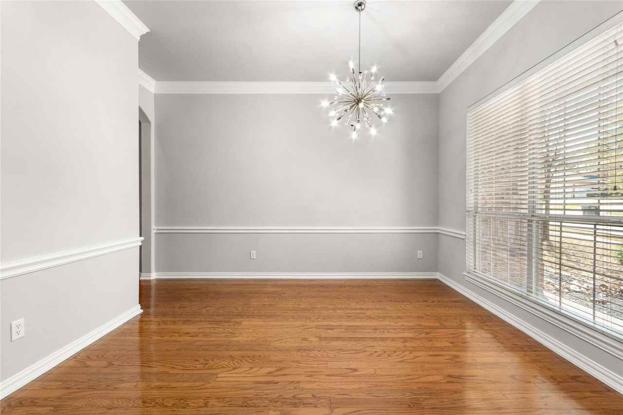 12416 Water Oak Dr - Photo 4 of 31