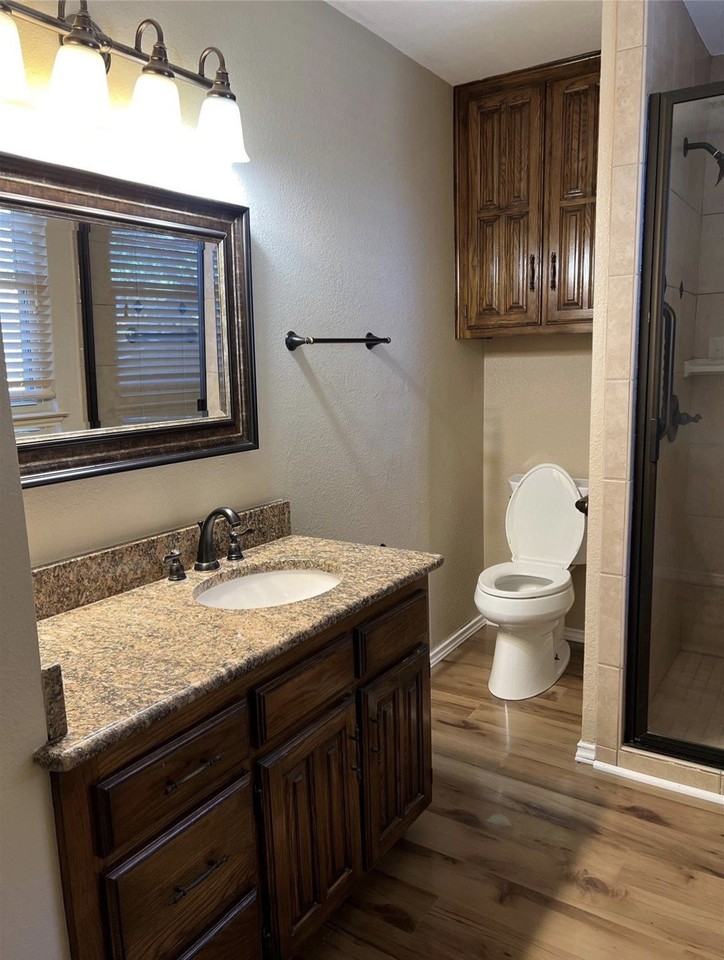 2828 Inniswood Cir - Photo 5 of 5
