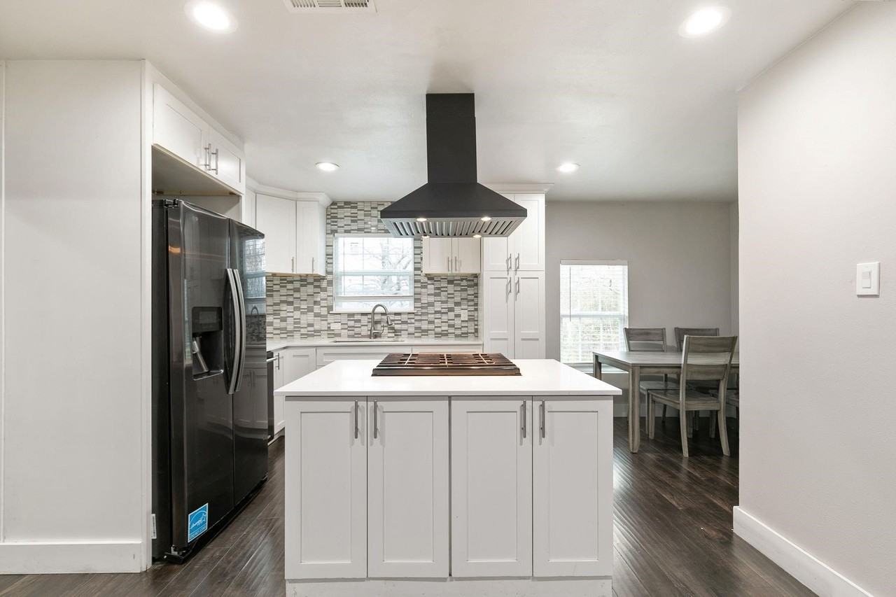 1506 E Waco Ave - Photo 7 of 27
