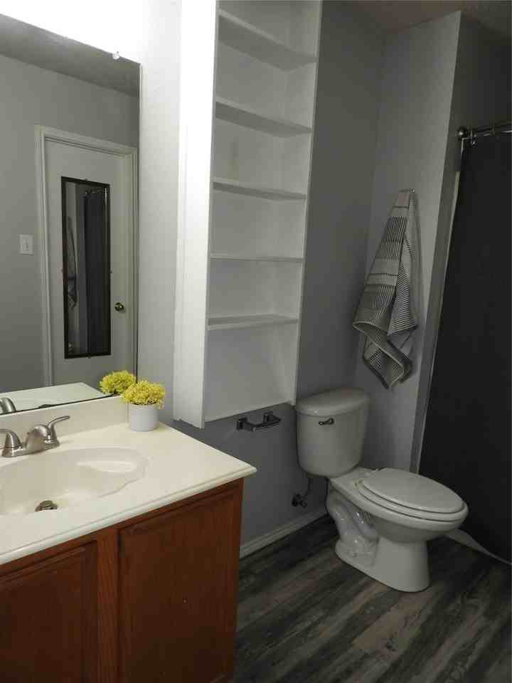 9513 Woodrow Wilson Dr - Photo 6 of 11