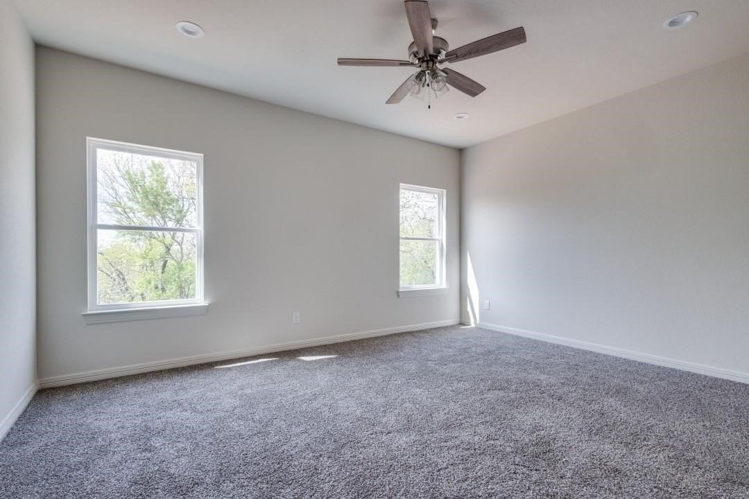 267 Jim Walter Dr - Photo 4 of 12