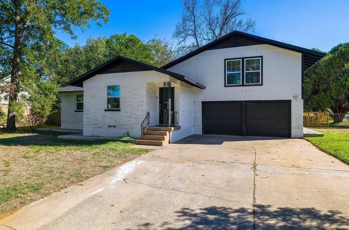1324 Killian Dr - Photo 2 of 36