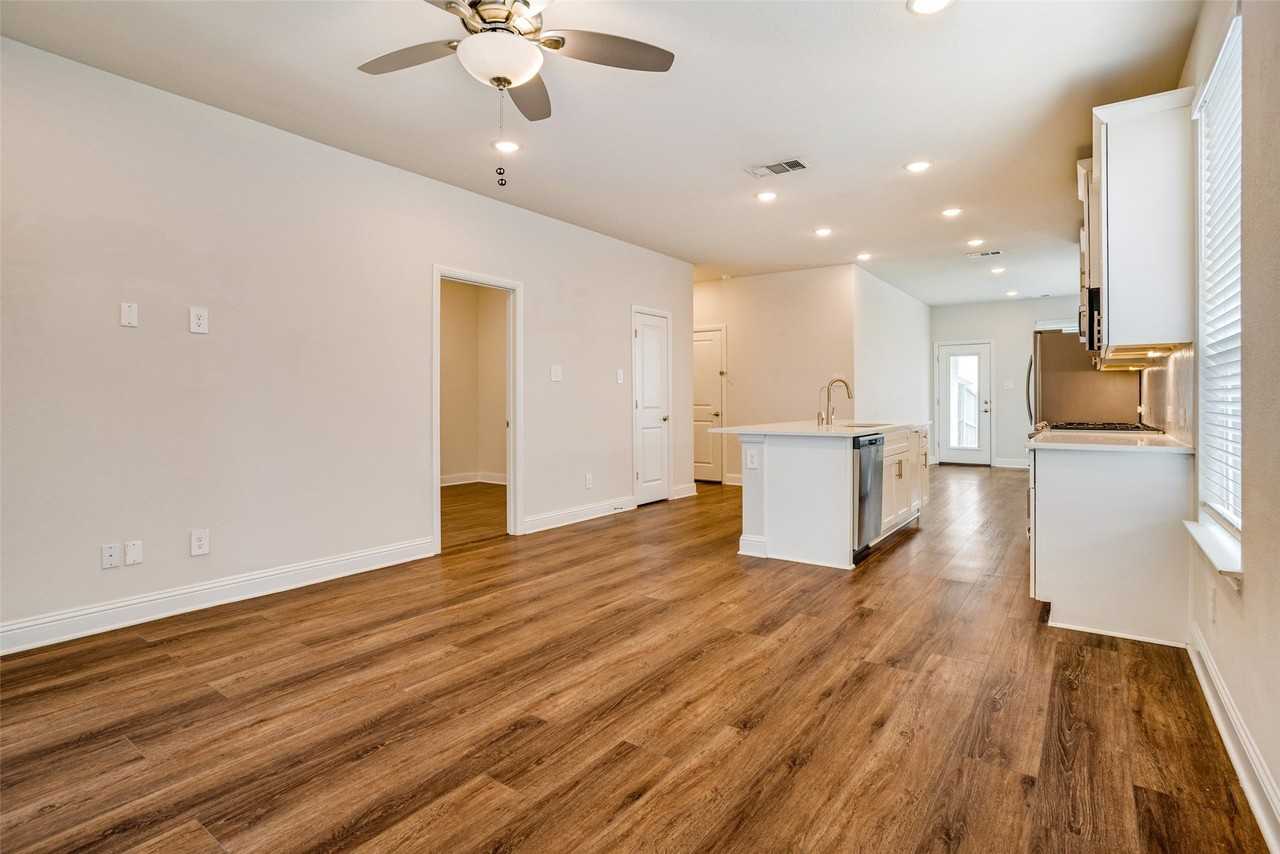 10950 Downy Cup Dr - Photo 5 of 25