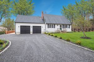 featured image of 71 Hampton Rd