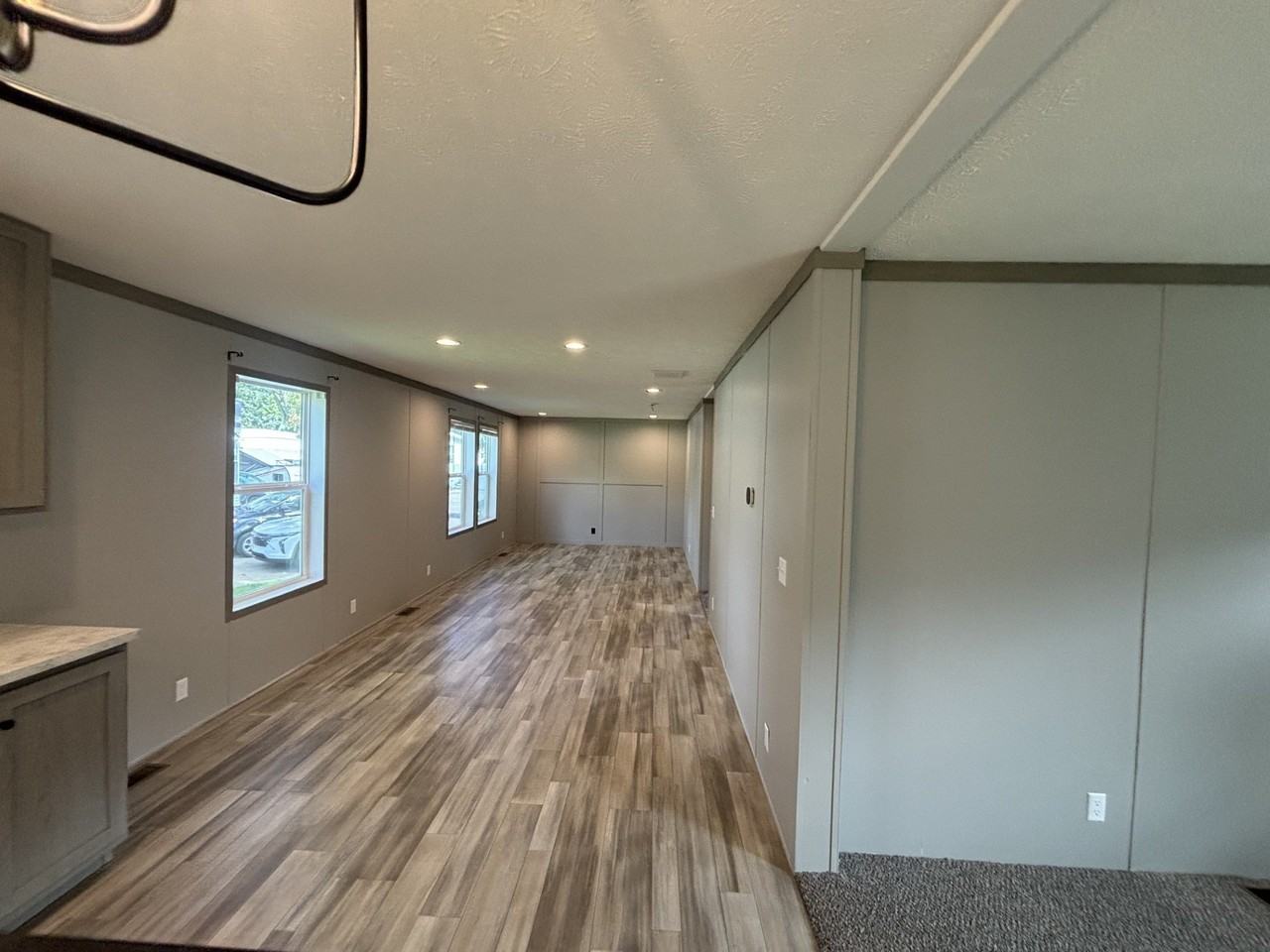 352 Stratford Ct #352 - Photo 3 of 6