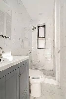 49 6th Ave #2L - Photo 4 of 6