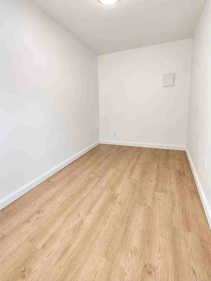8333 Beverly Rd - Photo 4 of 5