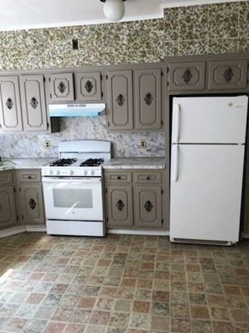 348 85th St - Photo 4 of 14