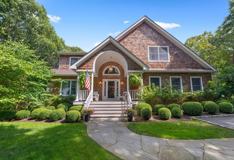 6 Cove Neck Ln - Photo 1 of 1