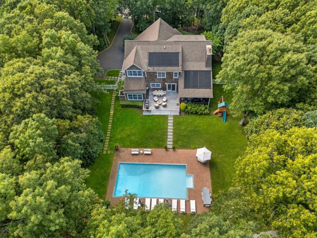 6 Cove Neck Ln - Photo 7 of 27