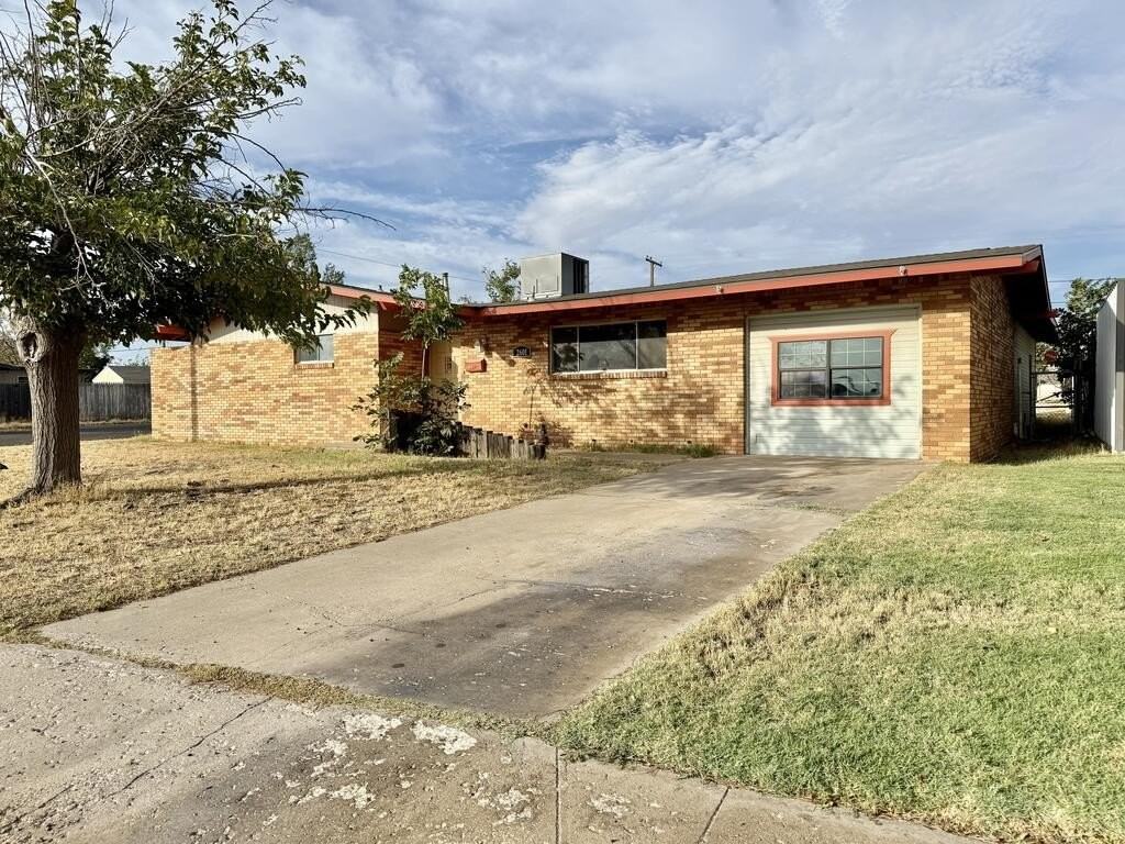 2601 Verde Ave - Photo 2 of 22