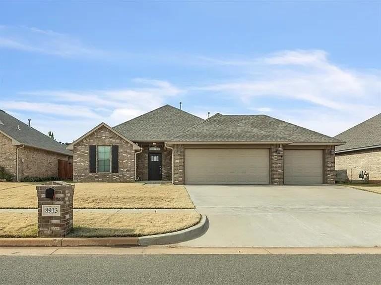 8913 Stacy Lynn Ln
