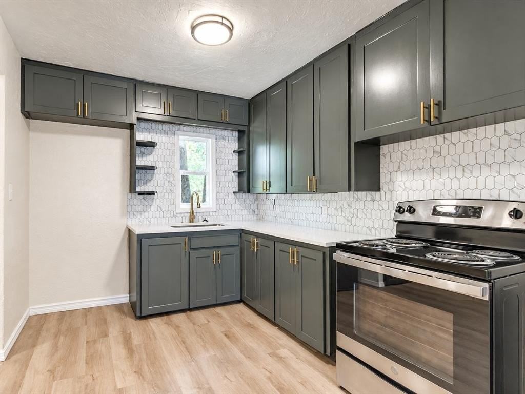 6114 Jacks Ave - Photo 6 of 22