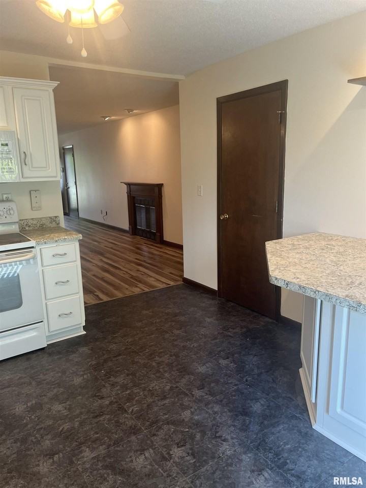 115 Astoria Rd - Photo 6 of 7