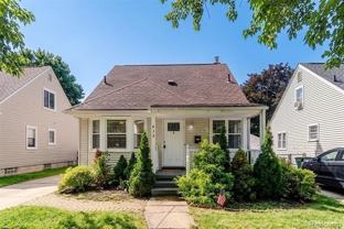 633 N Dorchester Ave - Photo 1 of 1