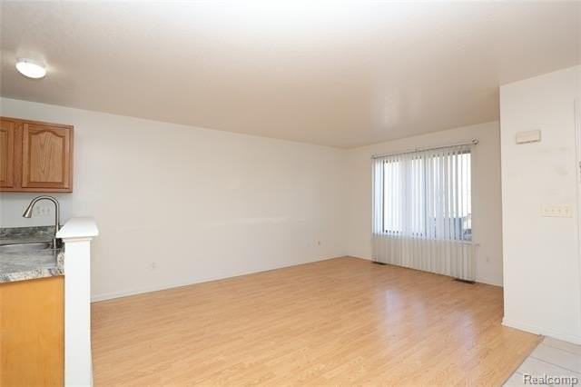 20 Eden Park Dr - Photo 5 of 24