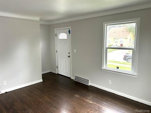 22066 Lambrecht Ave - Photo 6 of 14