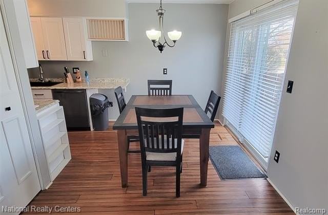 34149 Garfield Cir - Photo 6 of 27