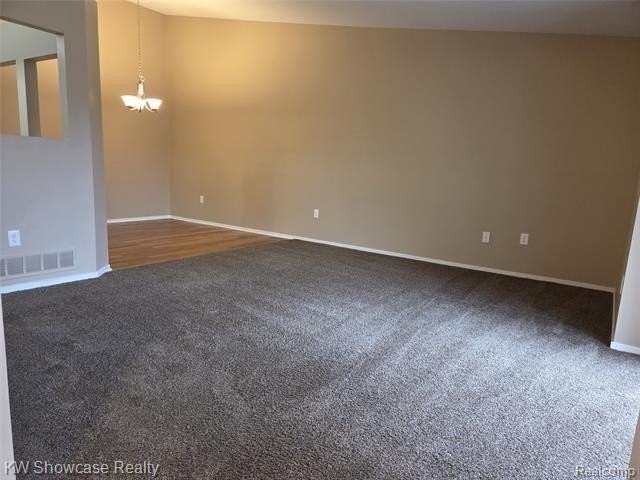 2101 2101 Vine Way Unit 91 Drive - Photo 7 of 21