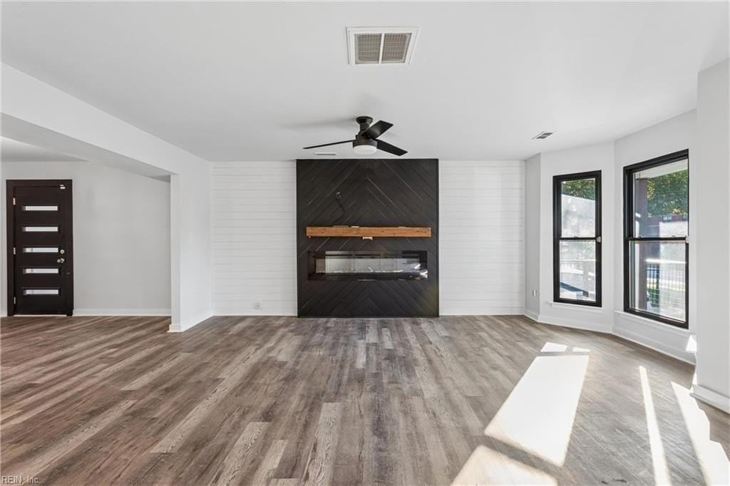 635 26th St - Photo 5 of 27