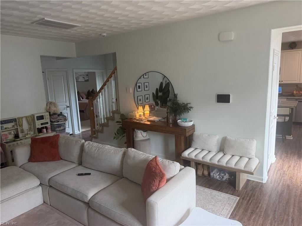 2176 Humphreys Dr #318 - Photo 2 of 43