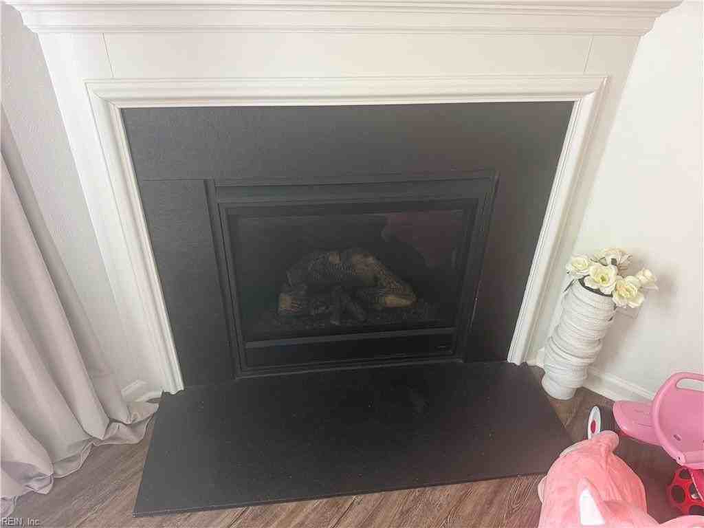 2176 Humphreys Dr #318 - Photo 6 of 43
