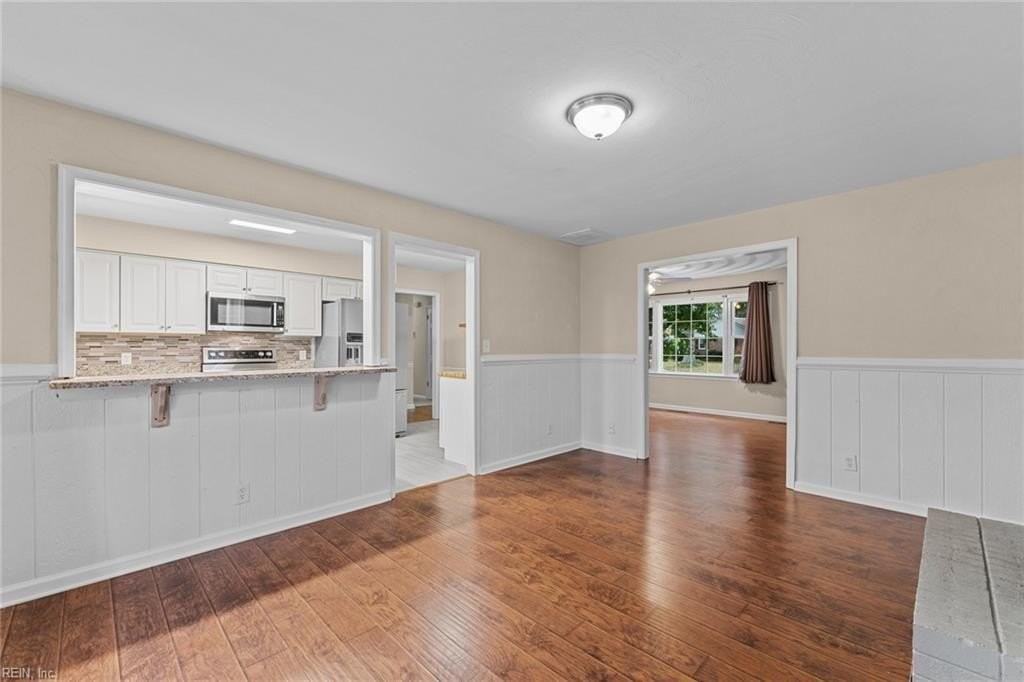 1132 Sippel Dr - Photo 6 of 25