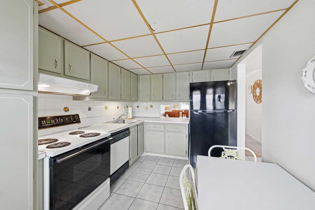 2991 Nw 46th Ave #303 - Photo 6 of 43