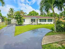 18321 Ne 20th Pl - Photo 1 of 1